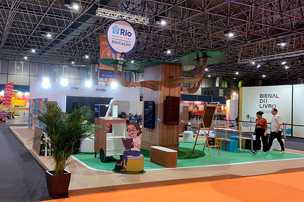 Da concepção à execução, trabalhamos de forma integrada para oferecer soluções visuais inovadoras e alinhadas ao conceito do evento.